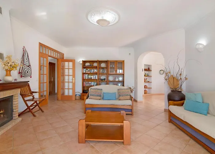 Casa Do Barrocal * アルマンシル